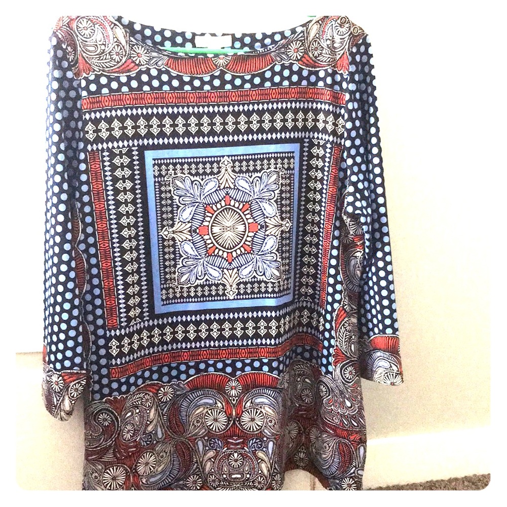 Beautiful long sleeve embroidered printed tunic